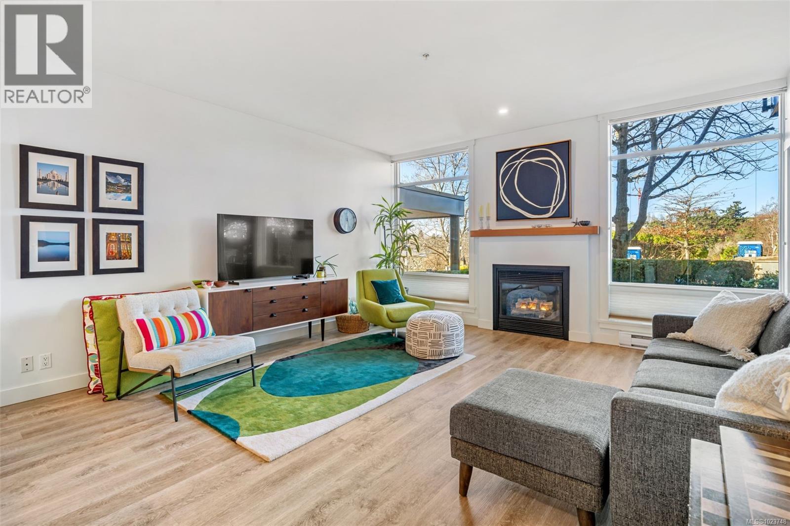 101 330 Waterfront Cres, Victoria, British Columbia  V8T 5K3 - Photo 12 - 1023748