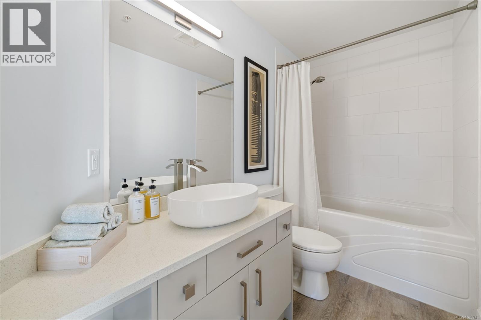 101 330 Waterfront Cres, Victoria, British Columbia  V8T 5K3 - Photo 27 - 1023748