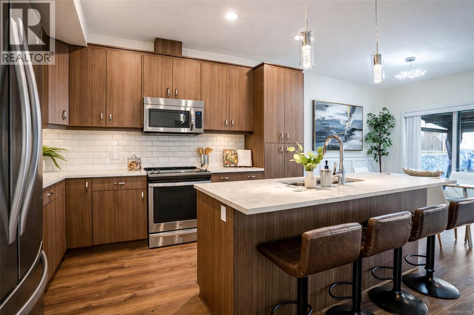 1438 Commander Crt, Langford, British Columbia  V8Z 5A3 - Photo 4 - 1023780