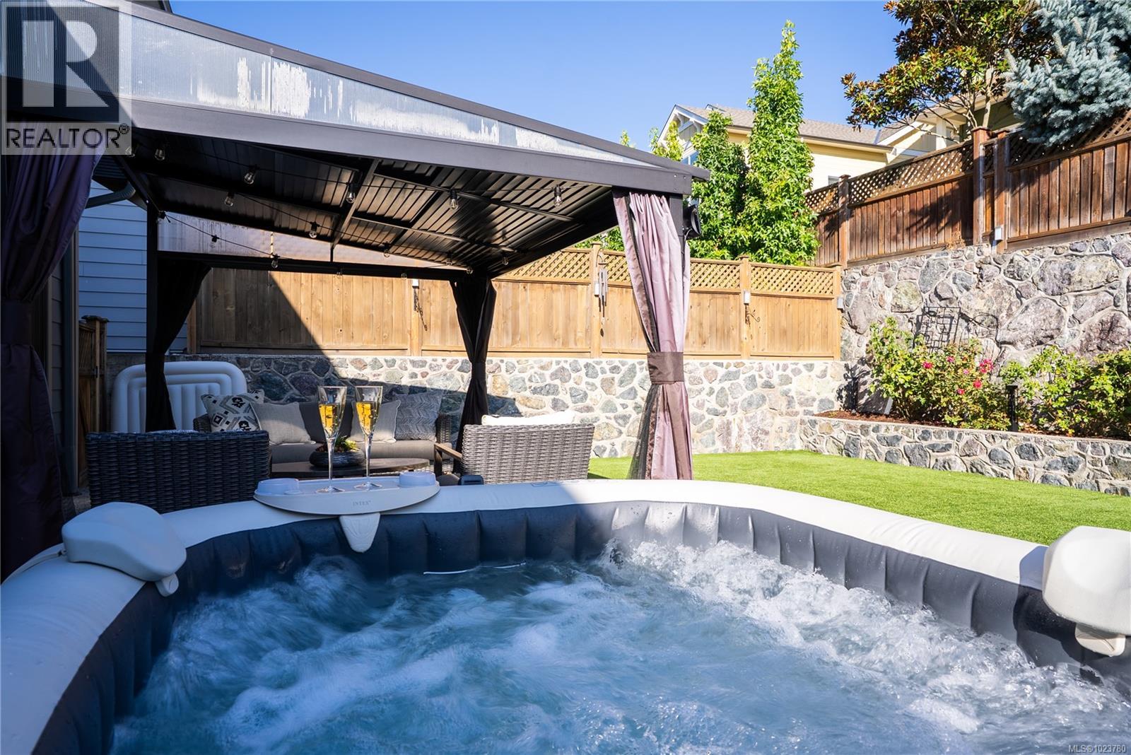 1438 Commander Crt, Langford, British Columbia  V8Z 5A3 - Photo 57 - 1023780