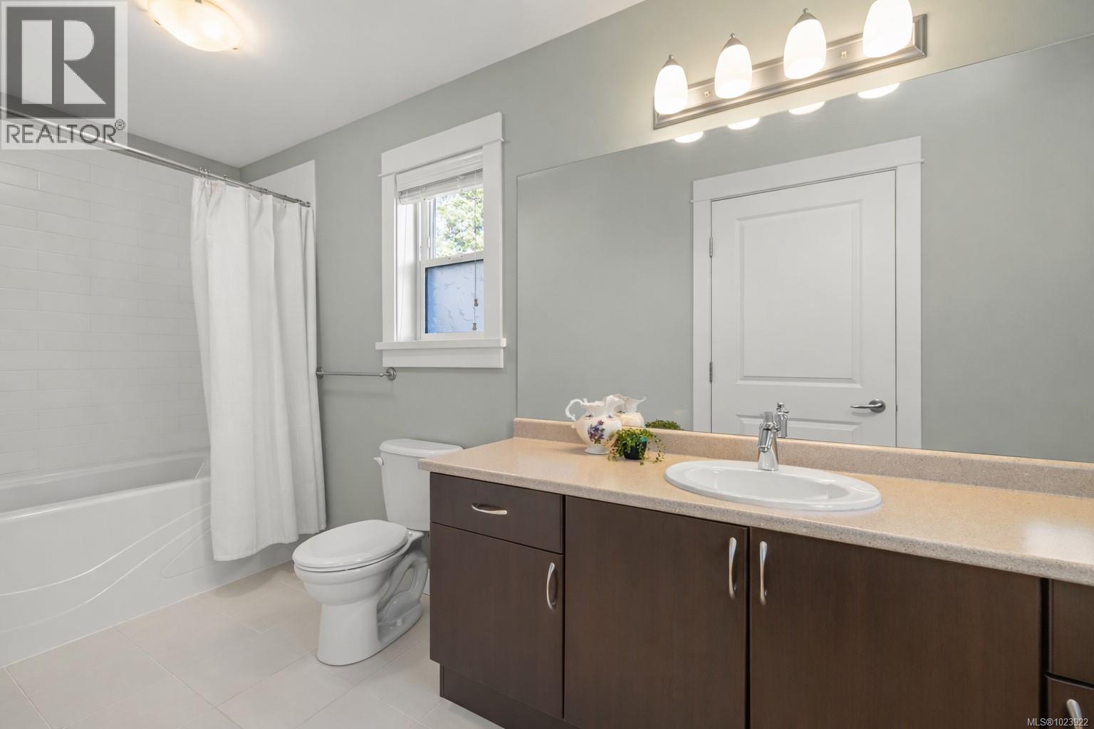 38 Degoutiere Pl, View Royal, British Columbia V9B 0H3 - Photo 24 - 1023922