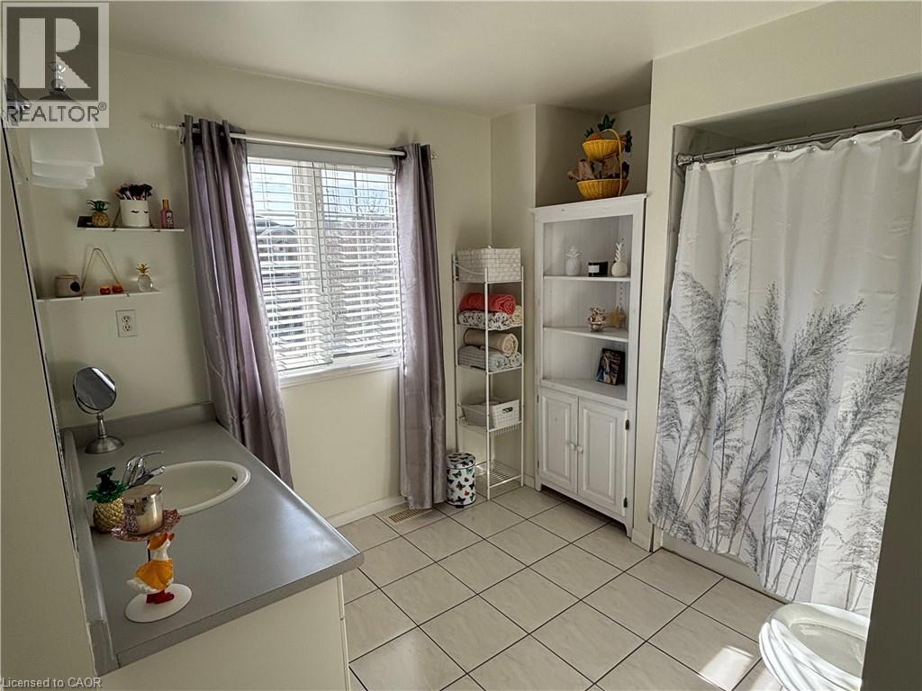 111 Duncairn Crescent, Hamilton, Ontario  L9C 6E9 - Photo 27 - 40800217