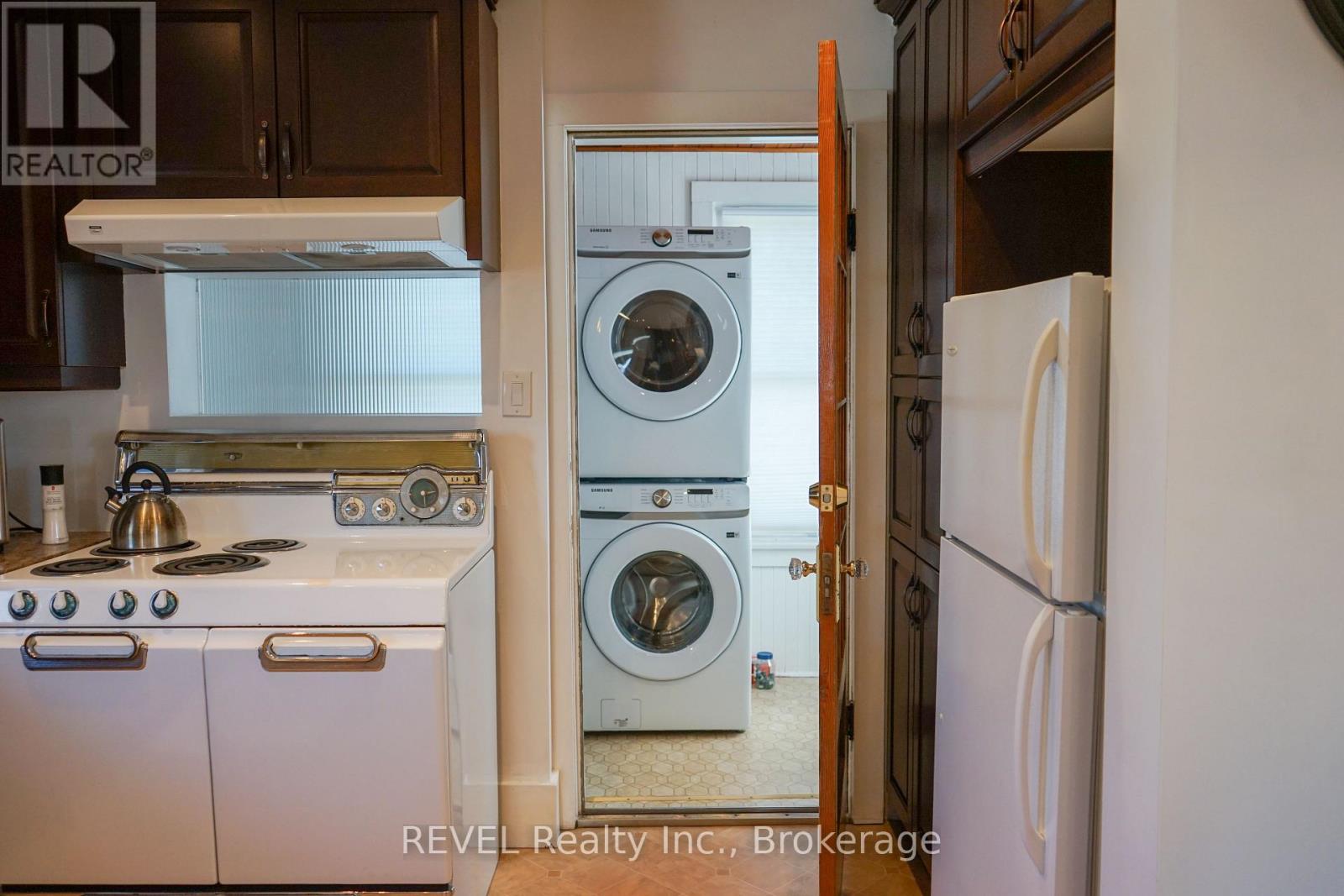 4046 Main Street, Niagara Falls, Ontario  L2G 6C2 - Photo 16 - X12721206