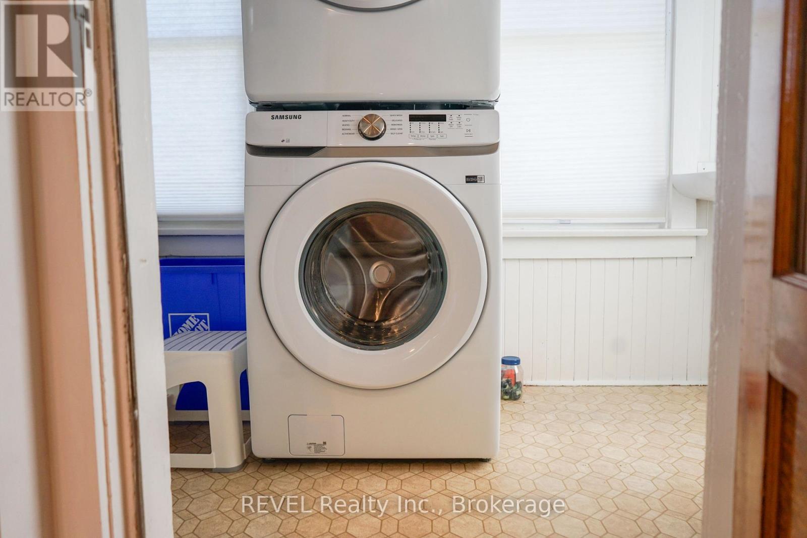 4046 Main Street, Niagara Falls, Ontario  L2G 6C2 - Photo 18 - X12721206