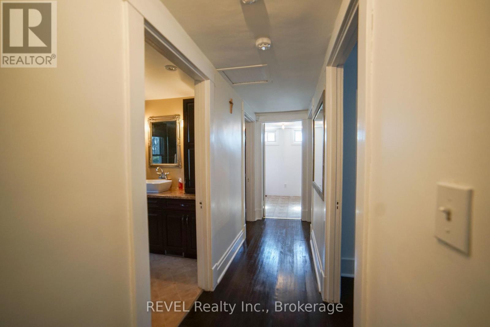 4046 Main Street, Niagara Falls, Ontario  L2G 6C2 - Photo 21 - X12721206