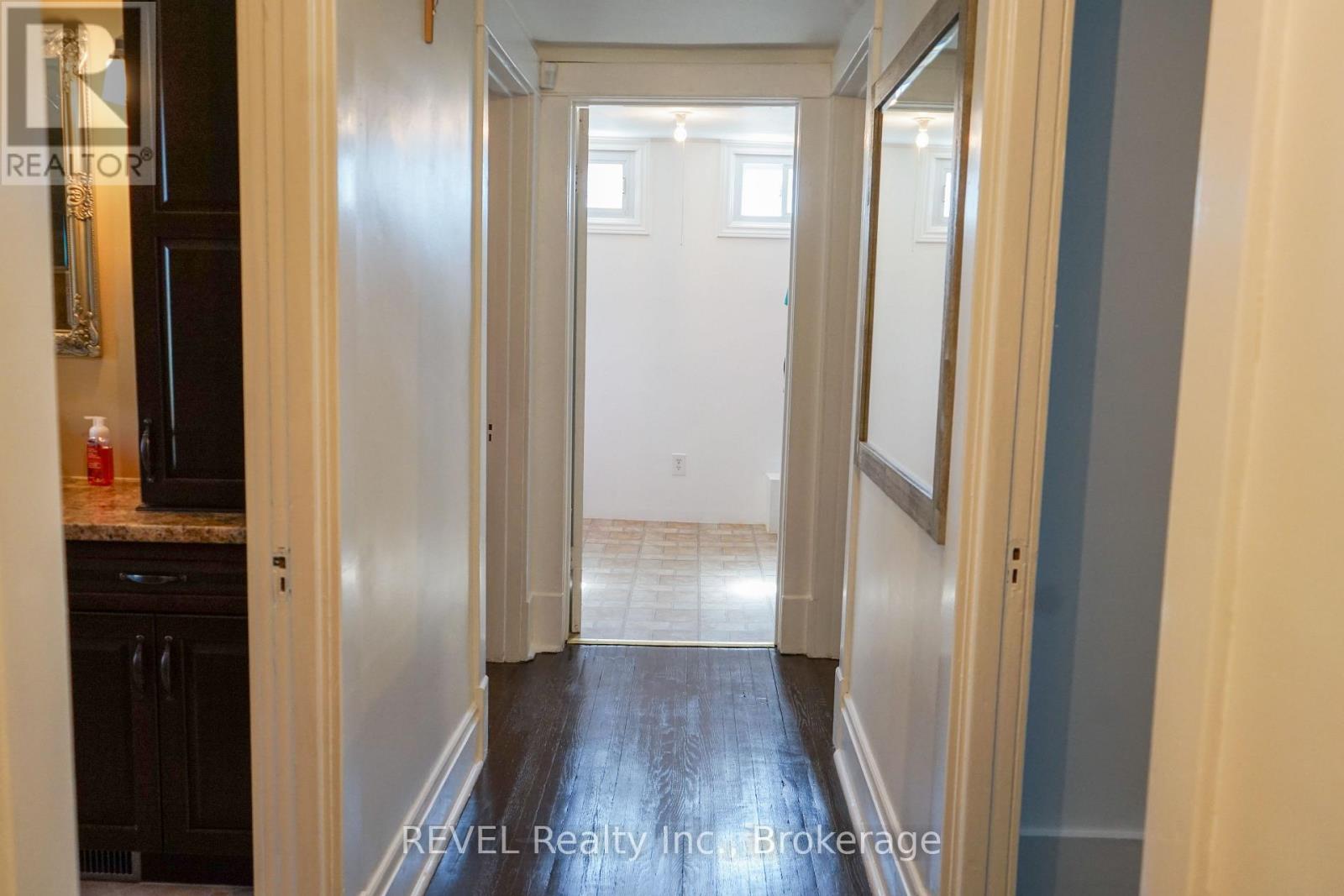 4046 Main Street, Niagara Falls, Ontario  L2G 6C2 - Photo 29 - X12721206