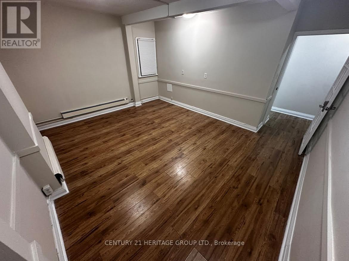 6303 Yonge Street, Toronto, Ontario  M2M 3X7 - Photo 17 - C12478389