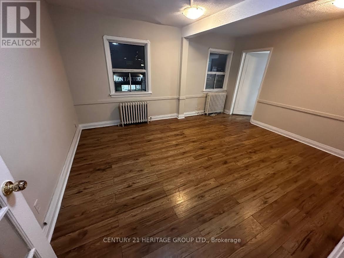 6303 Yonge Street, Toronto, Ontario  M2M 3X7 - Photo 6 - C12478389