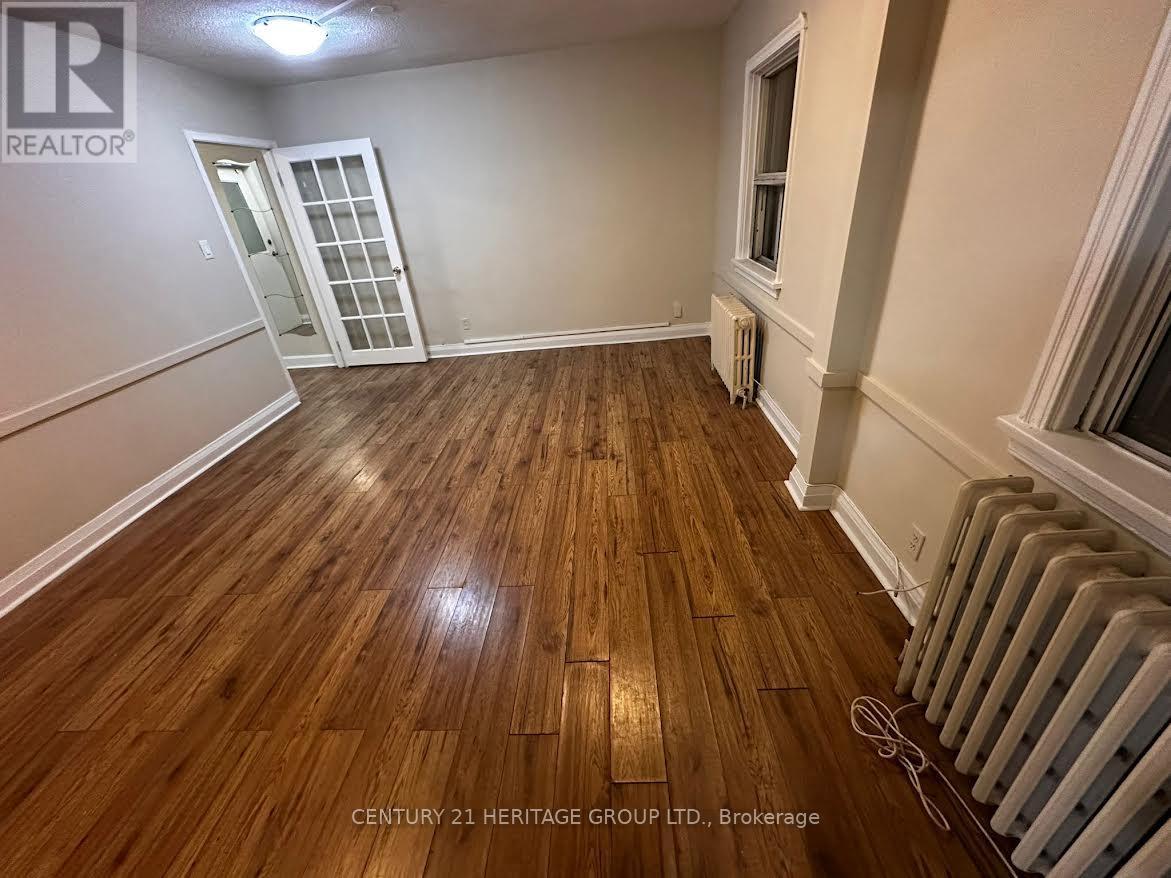 6303 Yonge Street, Toronto, Ontario  M2M 3X7 - Photo 5 - C12478389