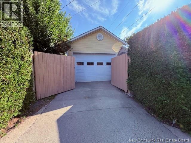 14 Aspen Drive, Campbellton, New Brunswick  E3N 3S9 - Photo 38 - NB132596