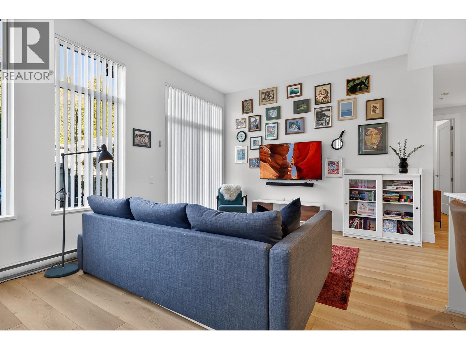 108 708 Edgar Avenue, Coquitlam, British Columbia  V3K 0H3 - Photo 2 - R3082228