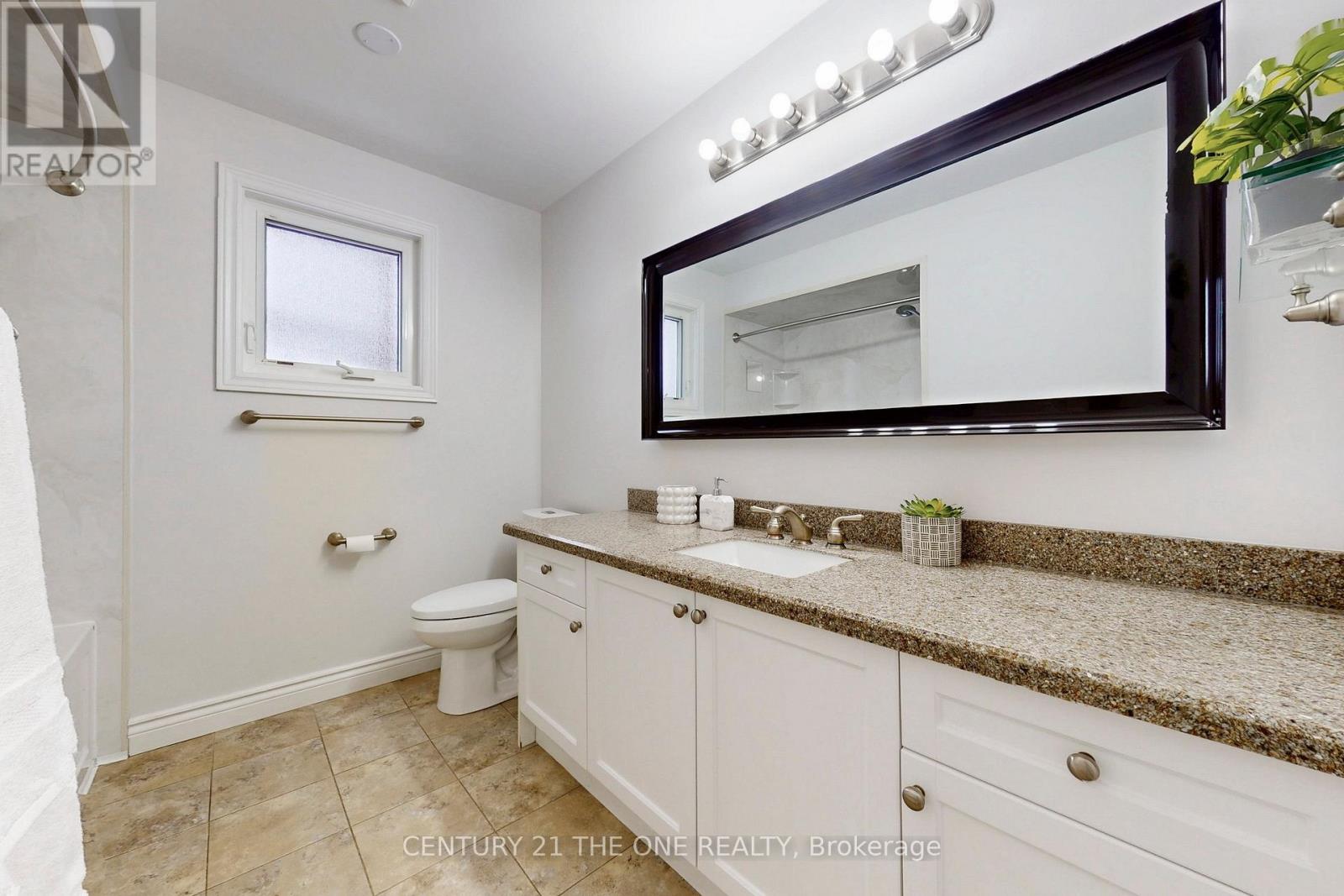 1392 Greendale Terrace, Oakville, Ontario  L6M 1W5 - Photo 38 - W12720730