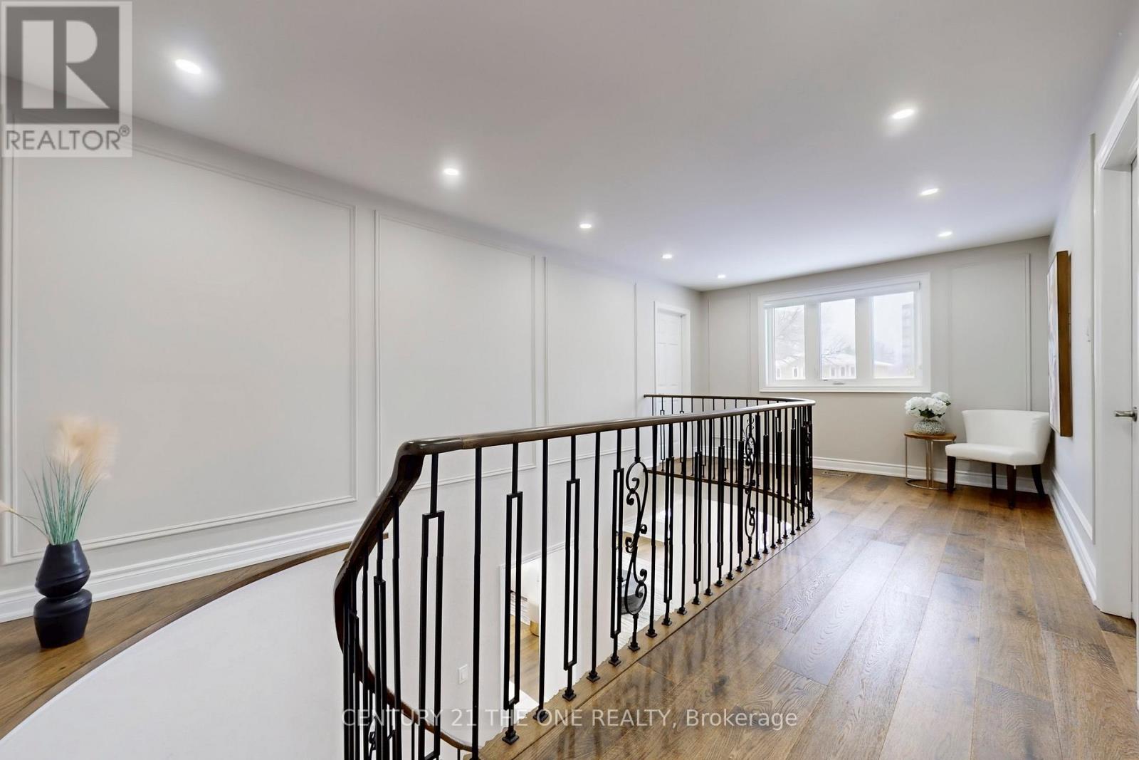 1392 Greendale Terrace, Oakville, Ontario  L6M 1W5 - Photo 27 - W12720730