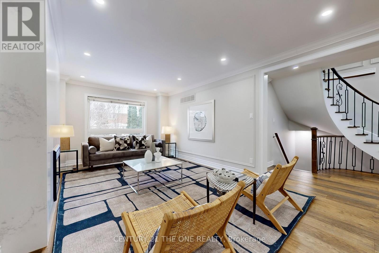 1392 Greendale Terrace, Oakville, Ontario  L6M 1W5 - Photo 9 - W12720730