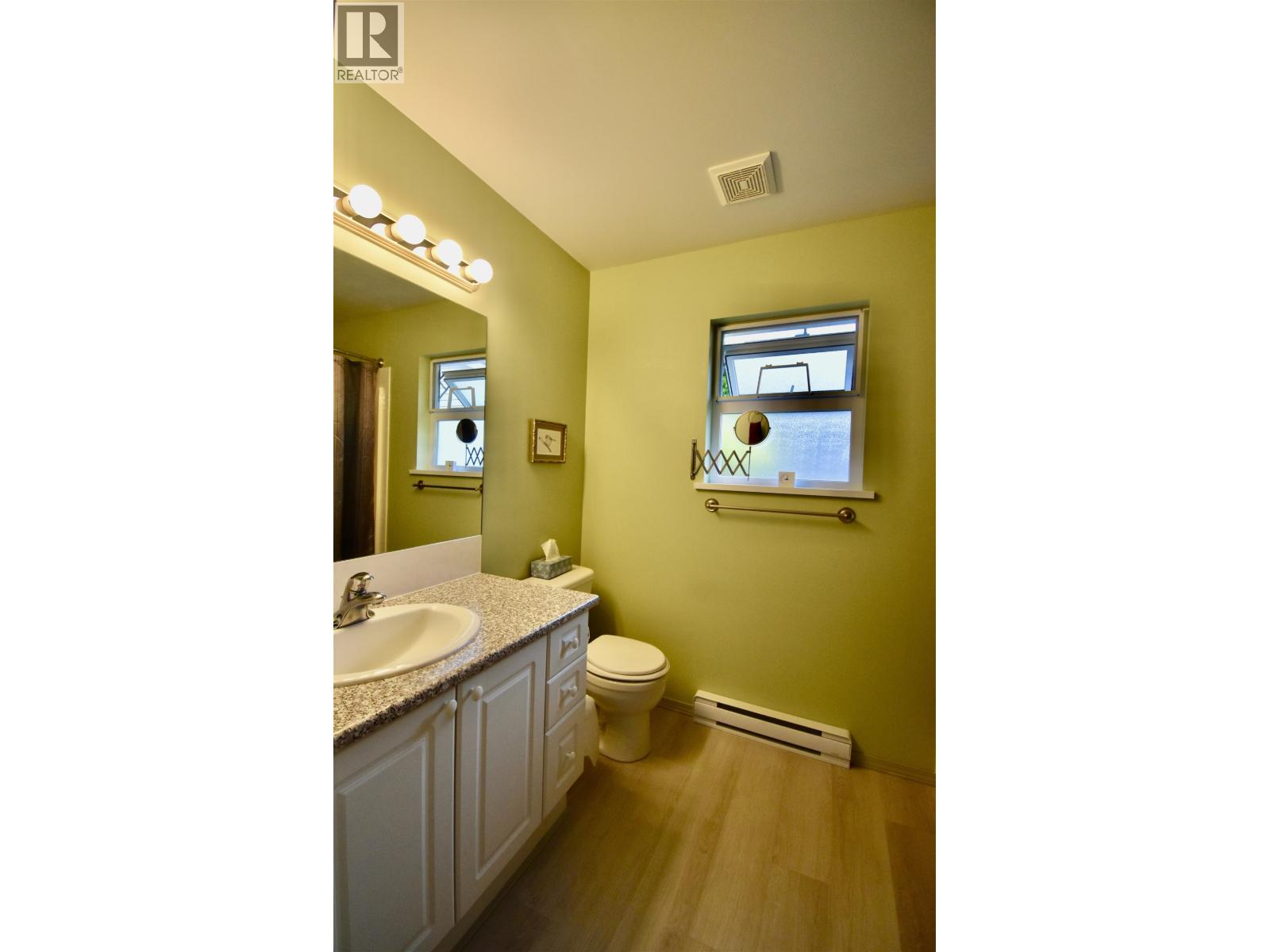 22 535 Shaw Road, Gibsons, British Columbia  V0N 1V8 - Photo 25 - R3082231