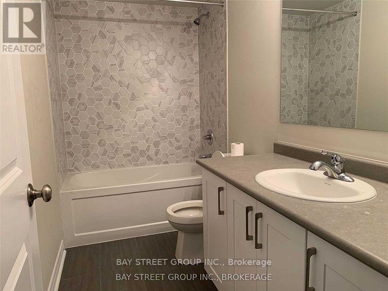 1095 Azalea Avenue, Pickering, Ontario  L1X 0G7 - Photo 11 - E12721132