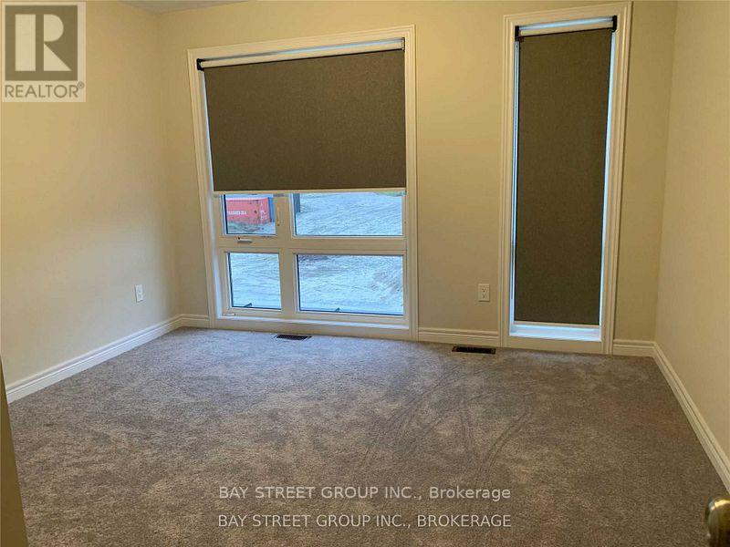 1095 Azalea Avenue, Pickering, Ontario  L1X 0G7 - Photo 15 - E12721132