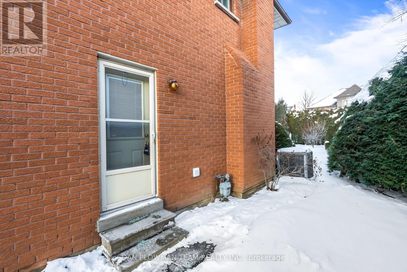 44 Evergreen Drive, Whitby, Ontario  L1N 6N6 - Photo 34 - E12721140