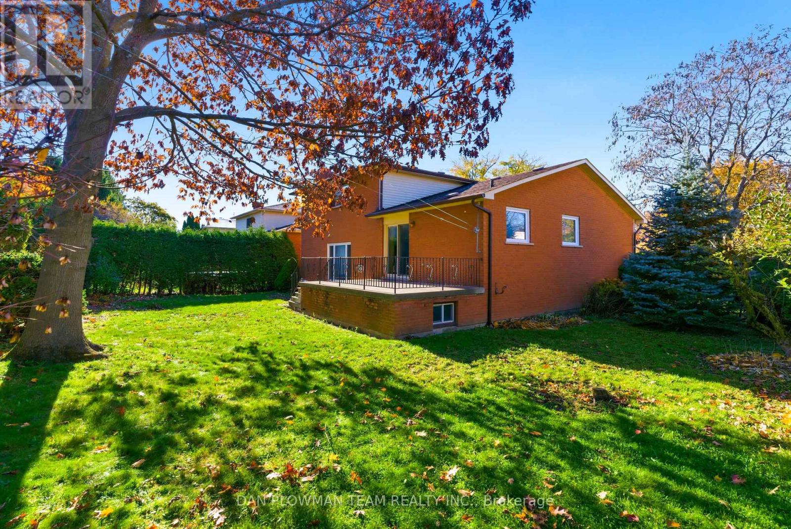 44 Evergreen Drive, Whitby, Ontario  L1N 6N6 - Photo 39 - E12721140