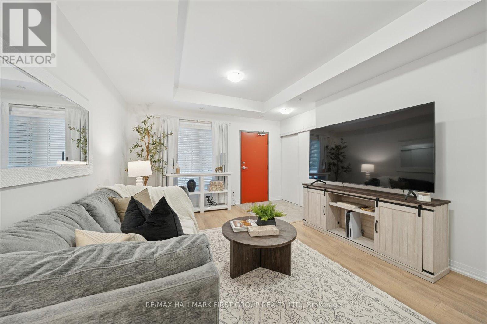 1013 - 2635 William Jackson Drive, Pickering, Ontario  L1X 0L5 - Photo 3 - E12721164