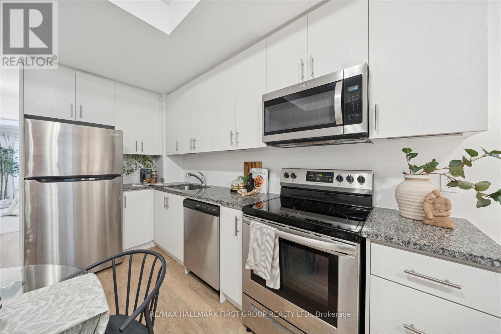 1013 - 2635 William Jackson Drive, Pickering, Ontario  L1X 0L5 - Photo 8 - E12721164