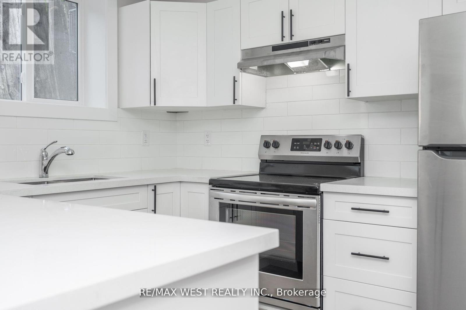 Lower - 172 Cundles Road W, Barrie, Ontario  L4N 5N1 - Photo 12 - S12721160