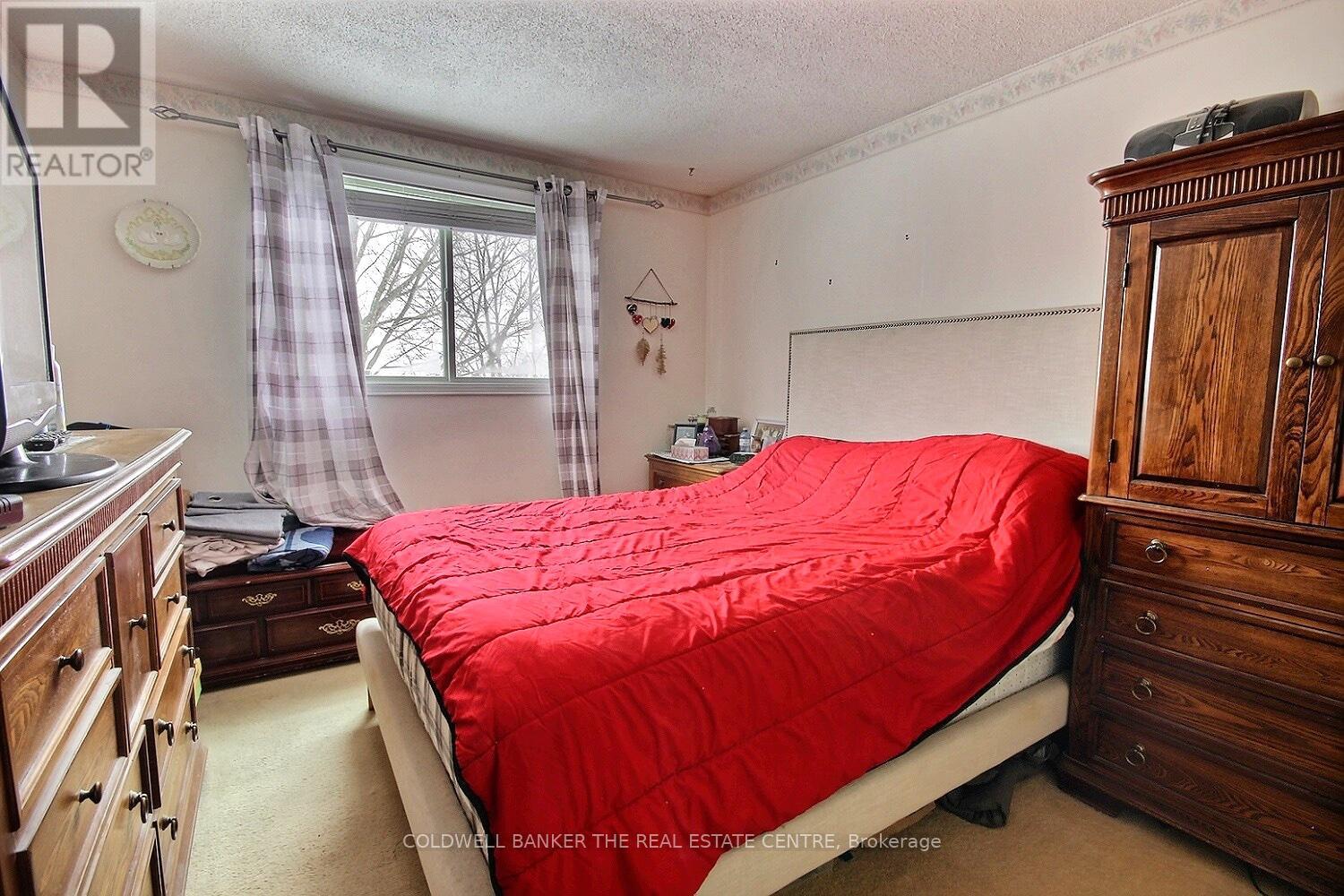 39 Knicely Road, Barrie, Ontario  L4N 6V3 - Photo 9 - S12721208