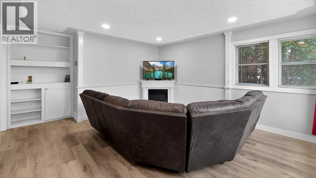 1822 8 Avenue N, Lethbridge, Alberta  T1H 1B5 - Photo 4 - A2280872