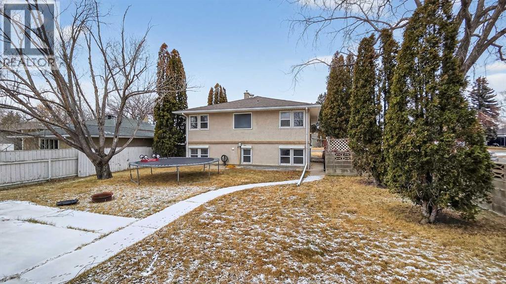 1822 8 Avenue N, Lethbridge, Alberta  T1H 1B5 - Photo 38 - A2280872