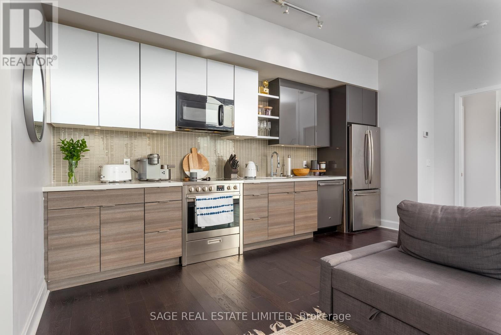 3801 - 33 Shore Breeze Drive, Toronto, Ontario  M8V 0G1 - Photo 10 - W12721110