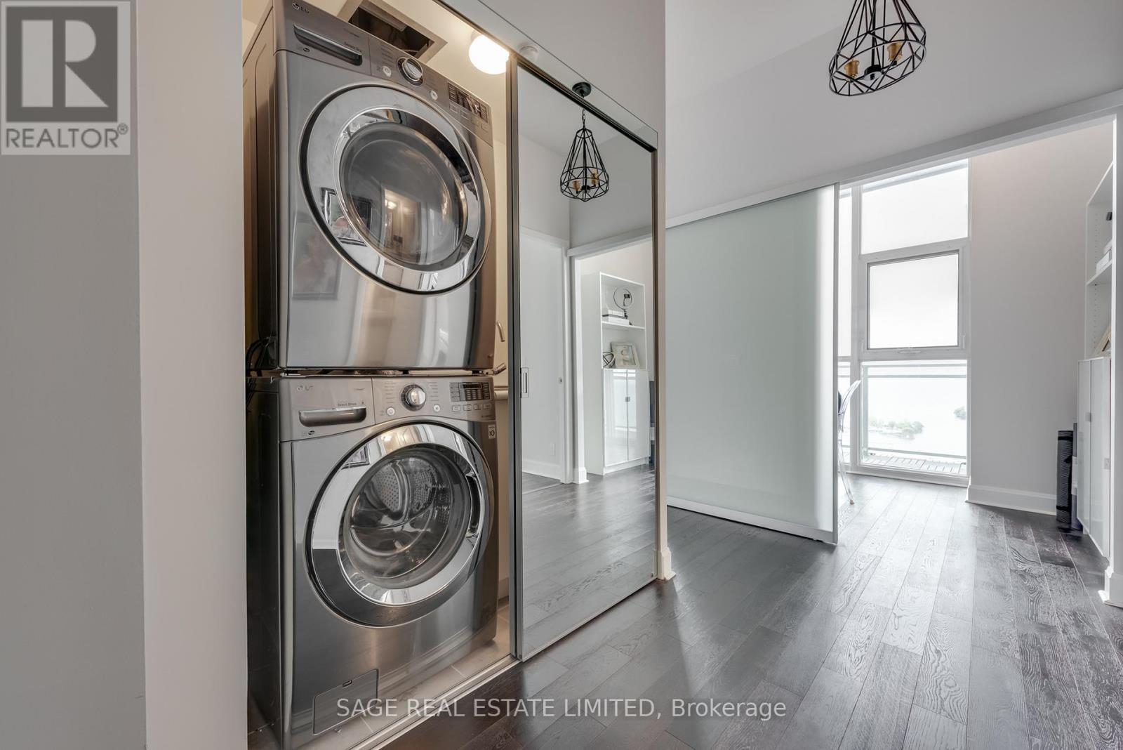 3801 - 33 Shore Breeze Drive, Toronto, Ontario  M8V 0G1 - Photo 4 - W12721110