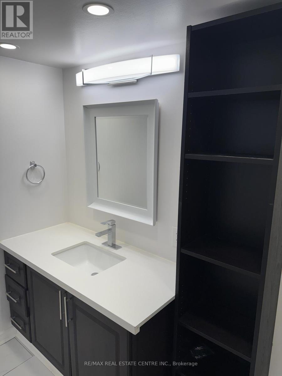 B - 429 Scott Drive, Orangeville, Ontario  L9W 4L9 - Photo 12 - W12721112