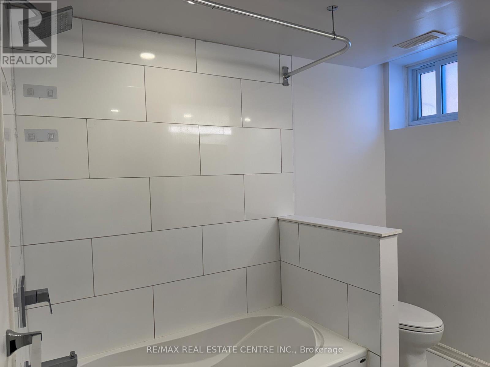 B - 429 Scott Drive, Orangeville, Ontario  L9W 4L9 - Photo 8 - W12721112