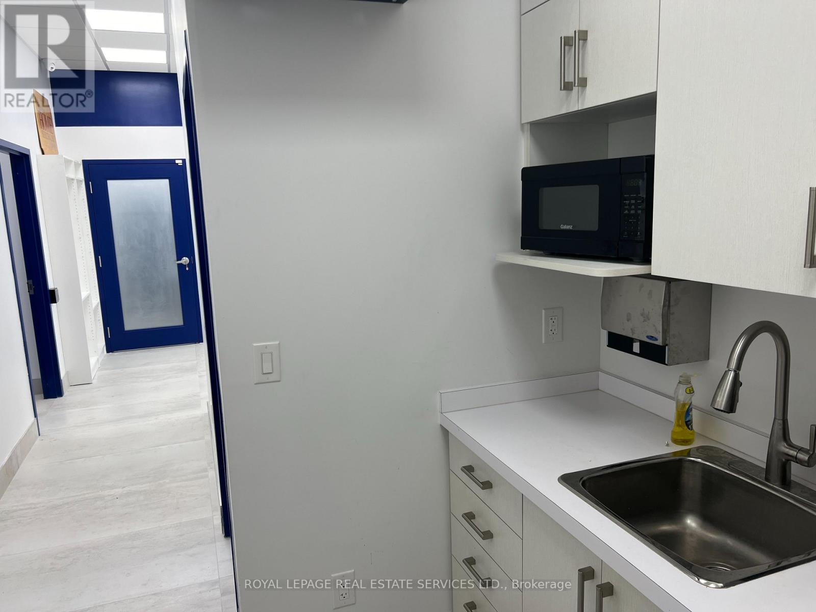 117 - 1441 Elgin Street, Burlington, Ontario  L7S 1E6 - Photo 6 - W12721116