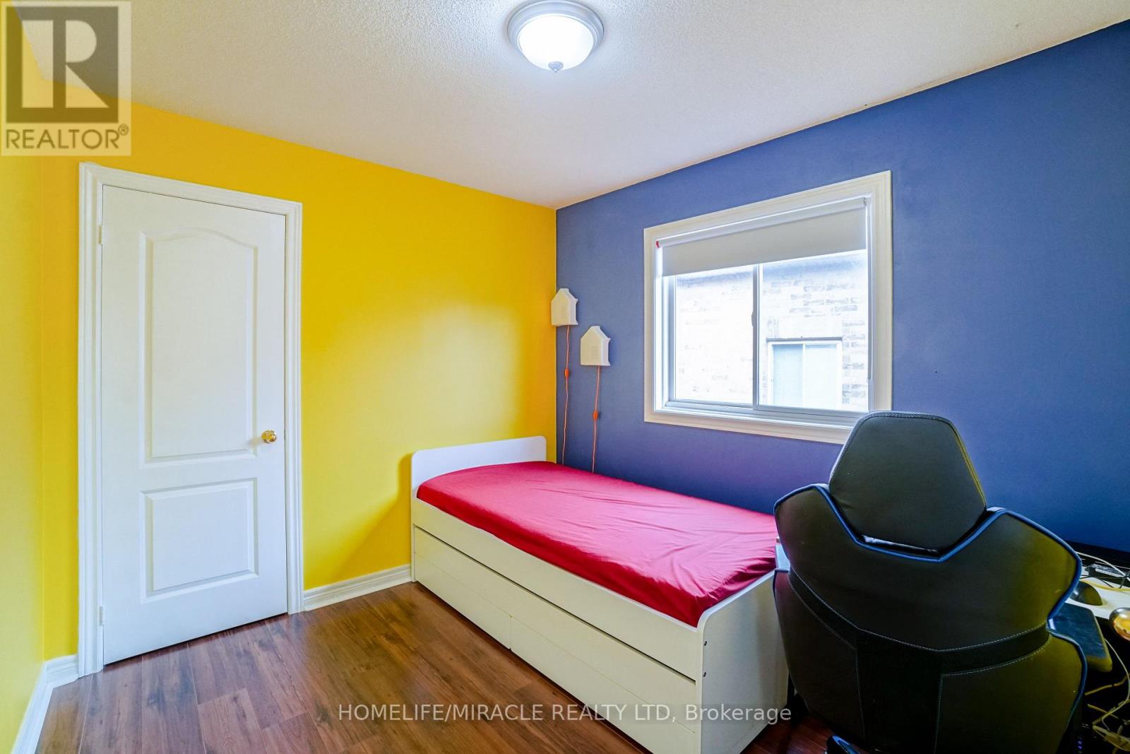 824 Khan Crescent, Mississauga, Ontario  L5V 2R2 - Photo 24 - W12721156