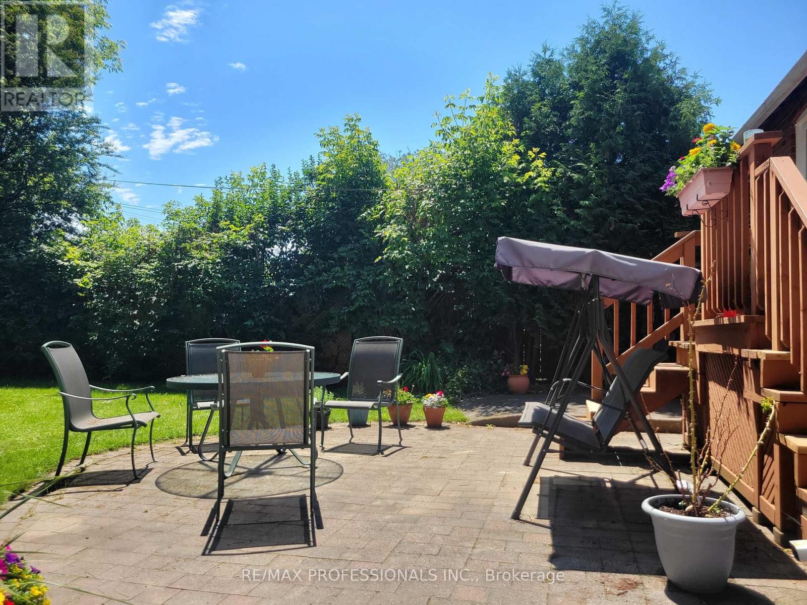 79 Edgecroft Road, Toronto, Ontario  M8Z 2C1 - Photo 34 - W12721184