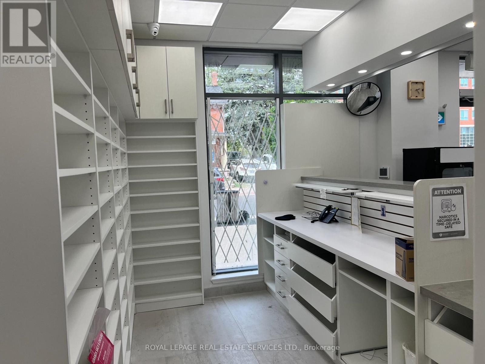 117 - 1441 Elgin Street, Burlington, Ontario  L7S 1E6 - Photo 14 - W12721194