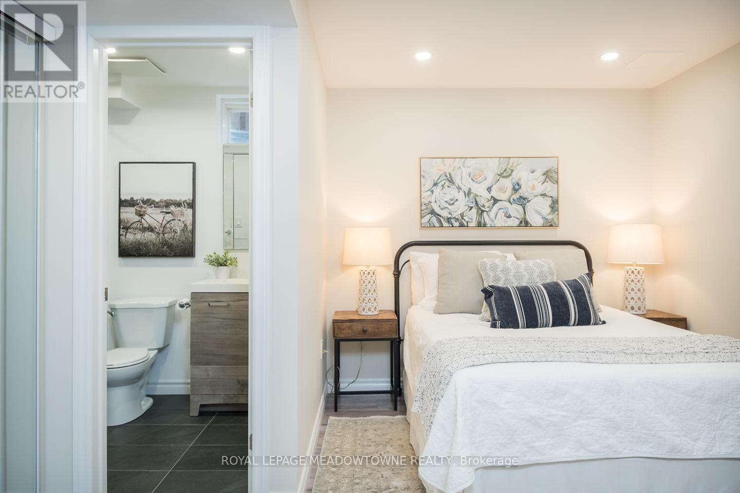 1043 Donnelly Street, Milton, Ontario  L9T 0A2 - Photo 29 - W12721210