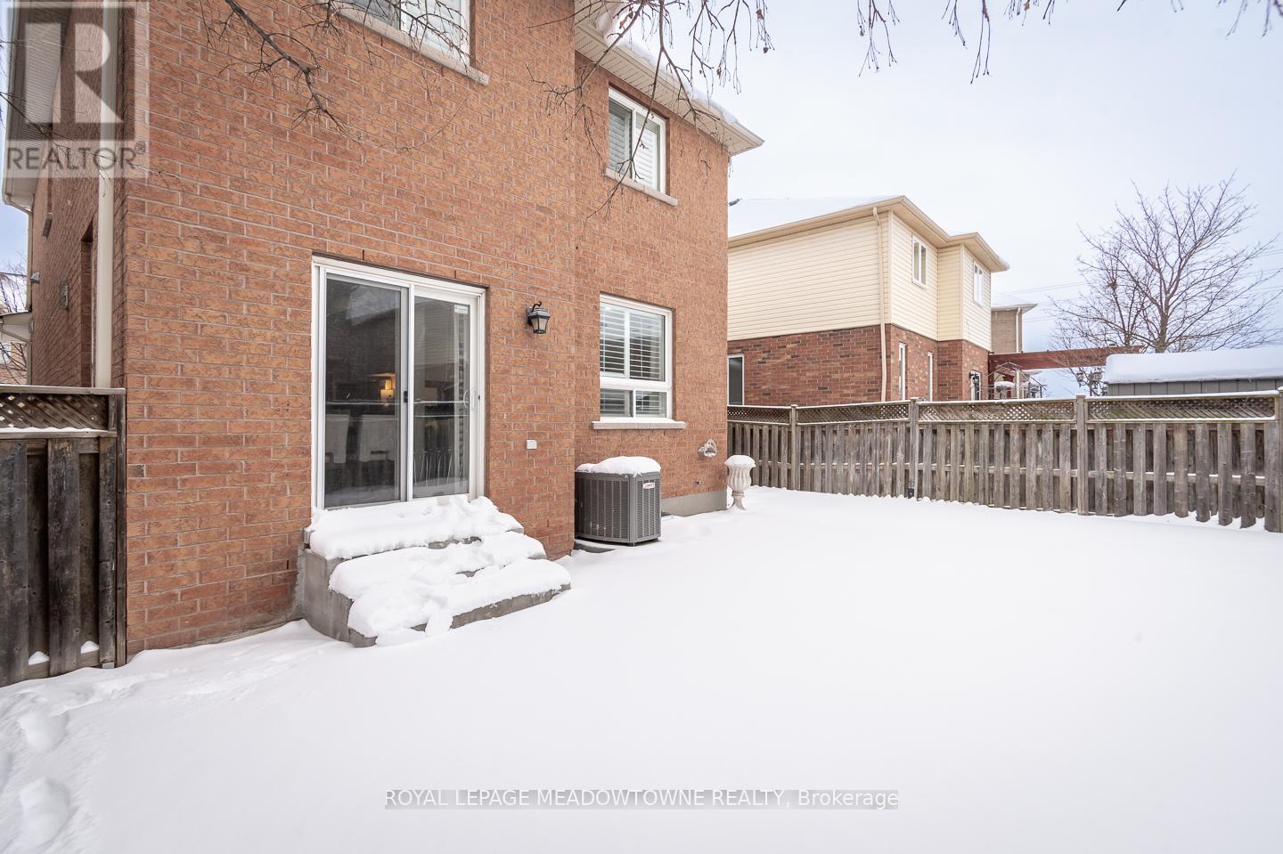 1043 Donnelly Street, Milton, Ontario  L9T 0A2 - Photo 35 - W12721210