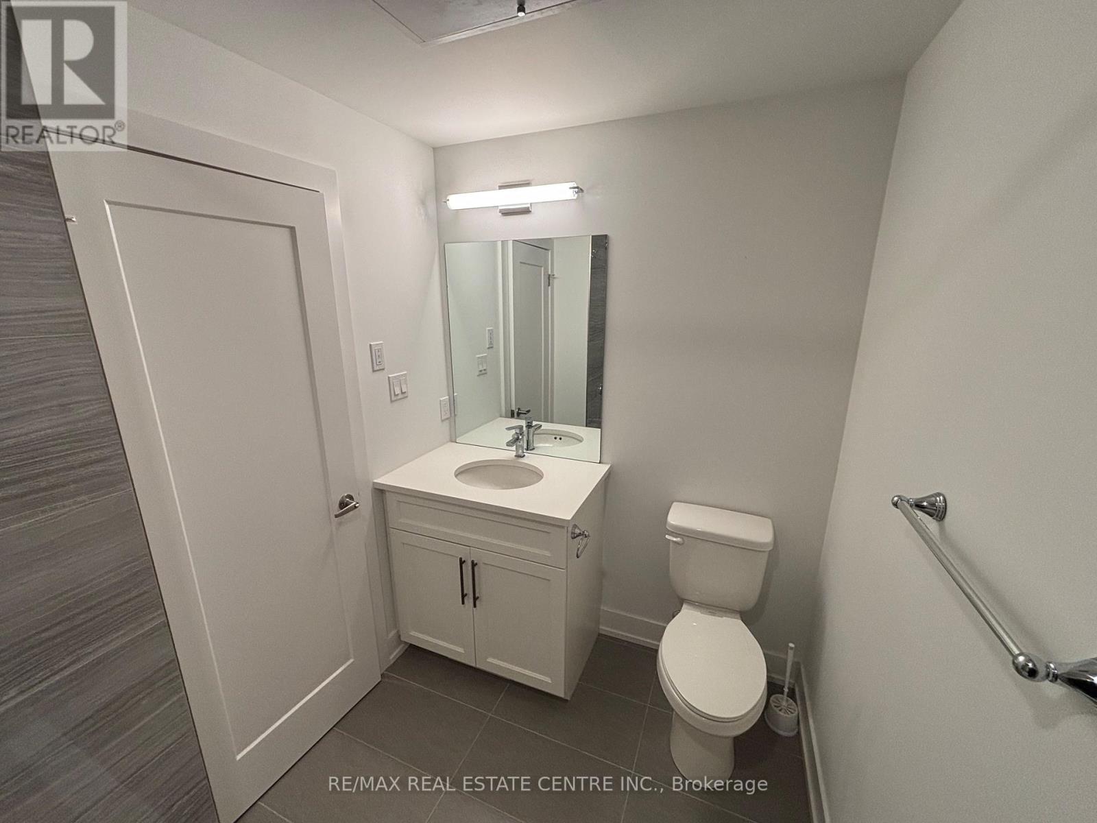 307 - 17 Centre Street, Orangeville, Ontario  L9W 7S6 - Photo 13 - W12721212