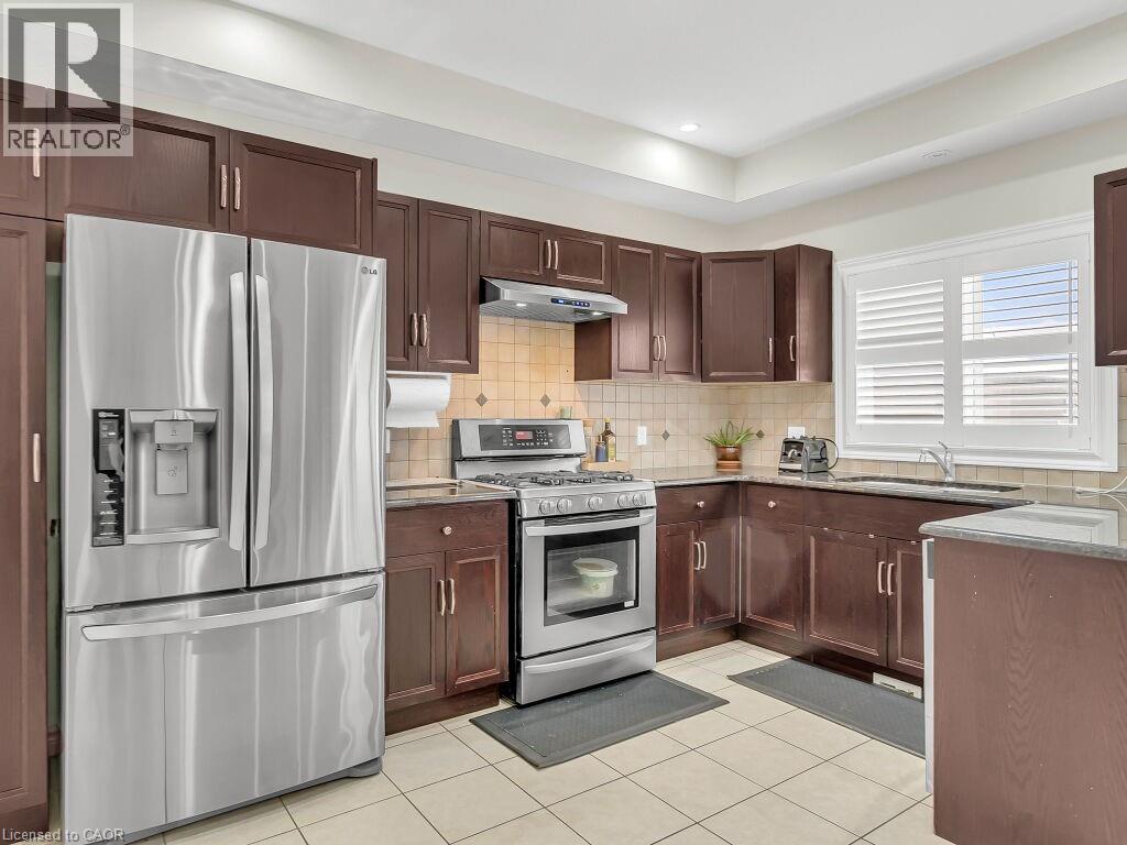 193 Summit Ridge Drive, Guelph, Ontario  N1E 0M1 - Photo 14 - 40799316