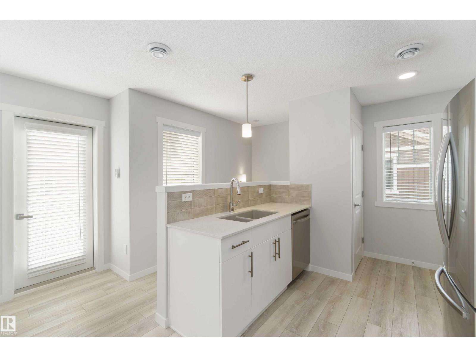 #77 17832 78 St Nw, Edmonton, Alberta  T5Z 0P7 - Photo 6 - E4470759