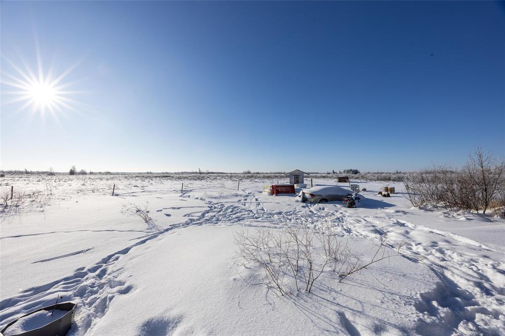 17031 Ukrainian Park Road, Gimli Rm, Manitoba  R0C 1B0 - Photo 11 - 202601333