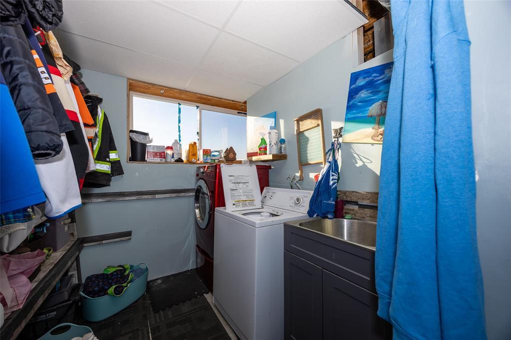 17031 Ukrainian Park Road, Gimli Rm, Manitoba  R0C 1B0 - Photo 46 - 202601333