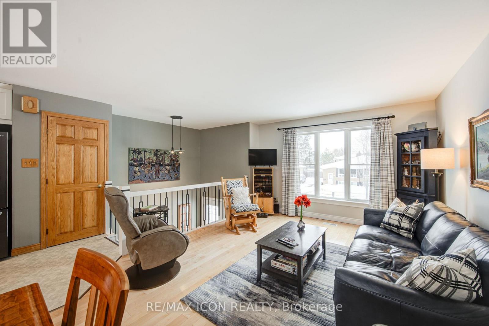 1122 Pearson Drive, Woodstock, Ontario  N4S 8V2 - Photo 14 - X12721142