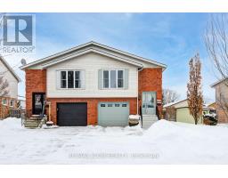 1122 PEARSON DRIVE, Woodstock, Ontario