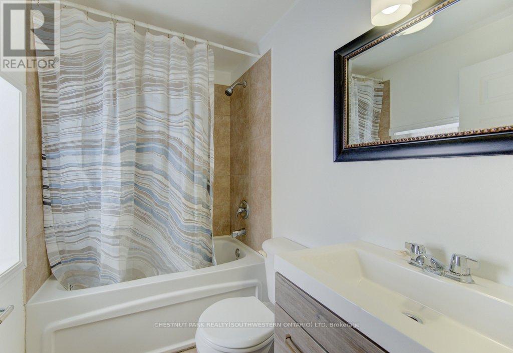 190 Lancaster Street E, Kitchener, Ontario  N2H 1N4 - Photo 6 - X12721188