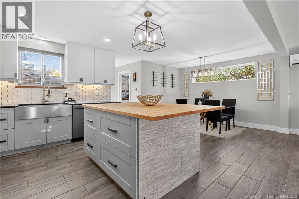 300 Westmount Boulevard, Moncton, New Brunswick  E1E 1V5 - Photo 13 - NB132384