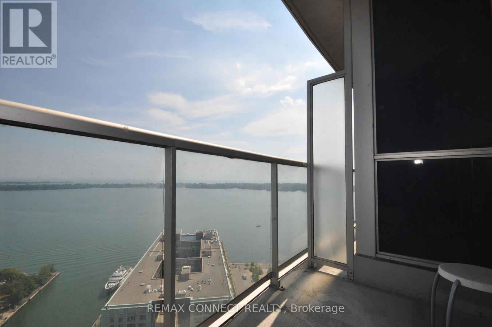 3303 - 208 Queens Quay W, Toronto, Ontario  M5J 2Y5 - Photo 4 - C12706830