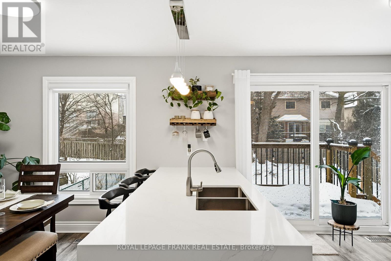 72 Lowder Place, Whitby, Ontario  L1N 8B6 - Photo 17 - E12721246